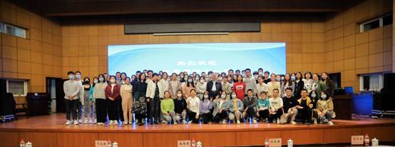 说明: https://xinwen.hrbcu.edu.cn/__local/6/5B/55/1E29EFF504749441A32524EB336_86D68498_FC97.jpg?e=.jpg